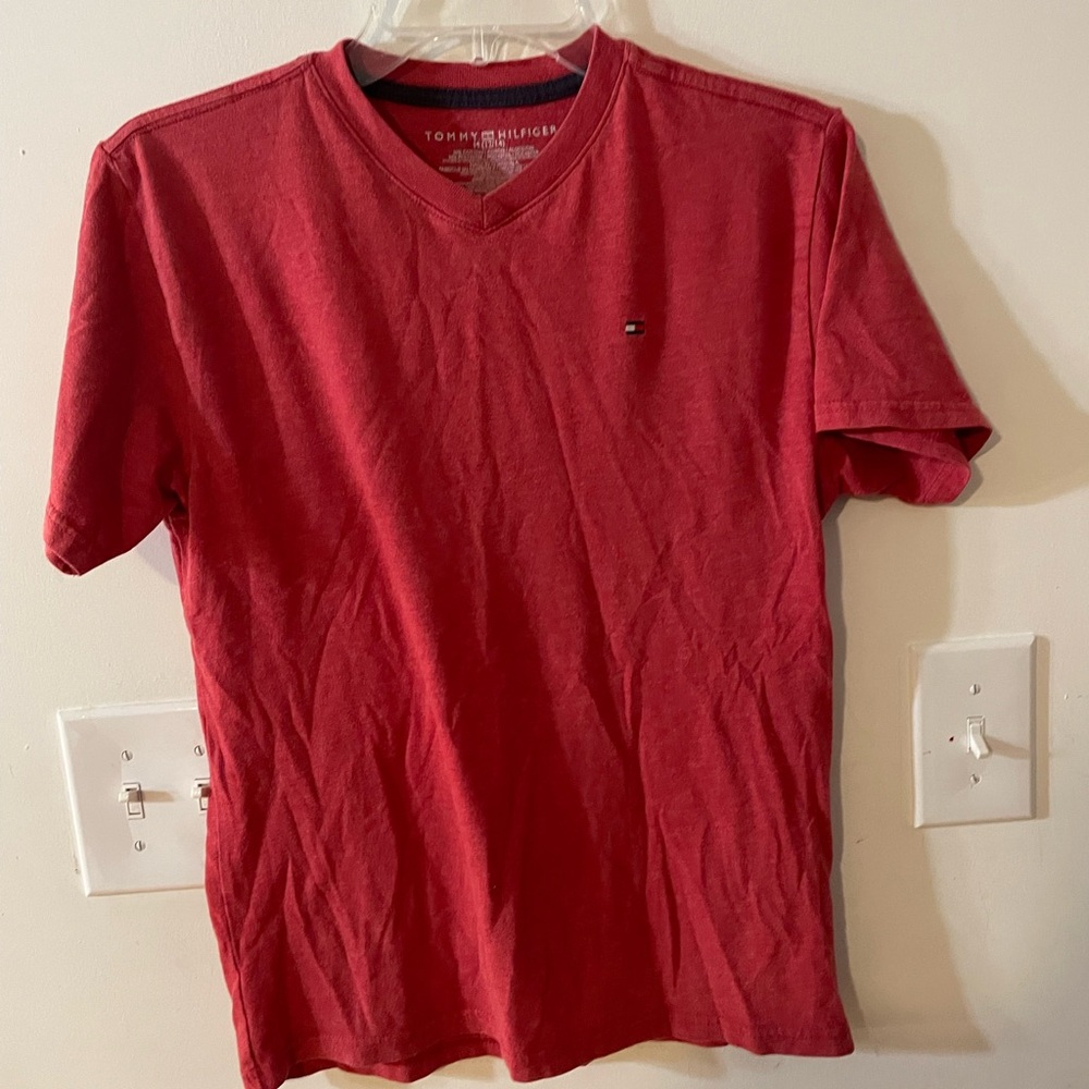 Tommy Hilfiger Red V-Neck Tee Size 12/14